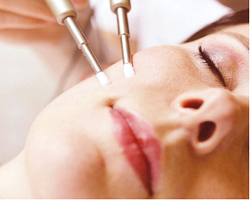Ultra-Gravity skincare new from L.RAPHAEL