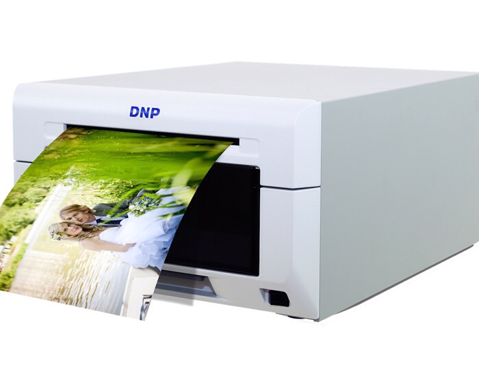 DNP launches compact photo printer for ride souvenirs