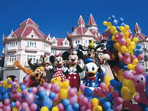 Euro Disney looks to add hotels