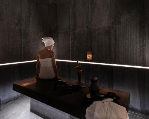 Clients are offered a menu of Sensasia’s signature treatments, plus a brand new opportunity to carve out their own spa experience, with the option to book time as opposed to treatments