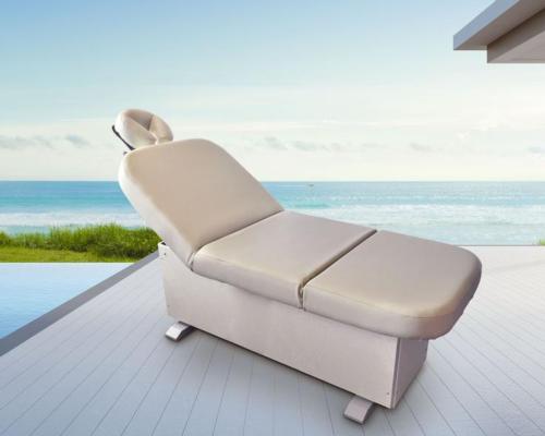 Lemi introduces Bellaria – a new treatment table designed for outdoor use