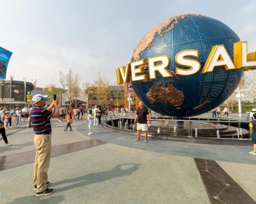 Universal Resort Beijing welcomes first visitors