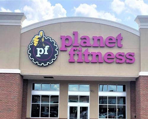 World’s largest franchise operator enters the health club market – plans aggressive growth