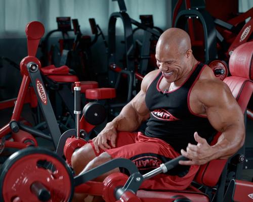 Phil Heath, 7x Mr Olympia, shares machine-only leg workout routine