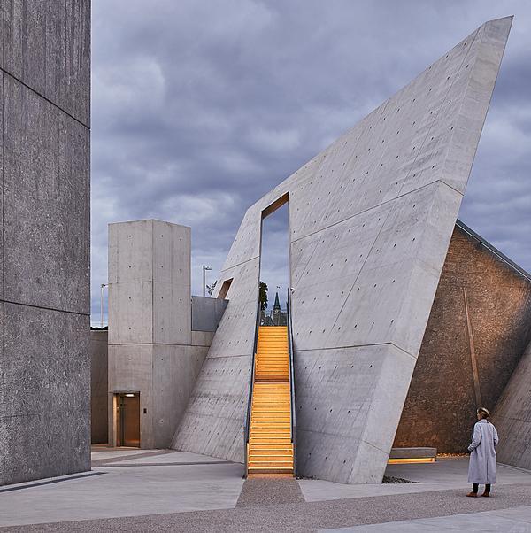The National Holocaust Monument