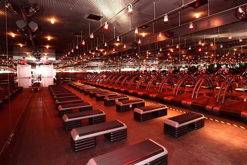 Heavyweight investor supports Barry’s Bootcamp expansion