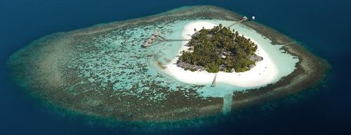 Kandolhu Island Resort opens in Maldives 

