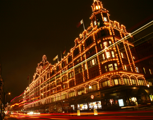 Britain ranks highly as shopping destination