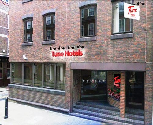 The Tune Hotel Liverpool Street is one of the chain's four sites in London