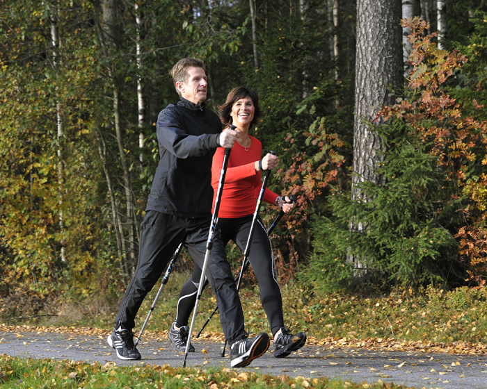 Exercise through walking with the BungyPump training pole