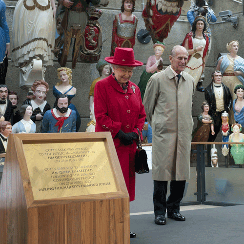 Restored Cutty Sark unveiled by The Queen