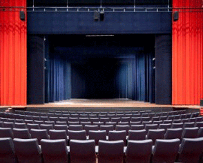 Theatre De Lawei chooses comprehensive software solution by Syx