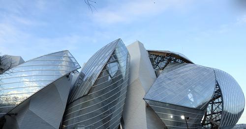 Gehry-designed Louis Vuitton foundation opens in Paris this October