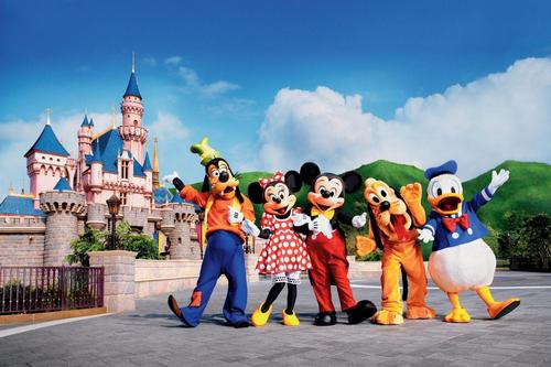 Hong Kong government in talks to double the size of Disneyland