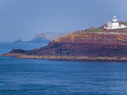 Trust plans visitor facilities after acquiring Skokholm Lighthouse
