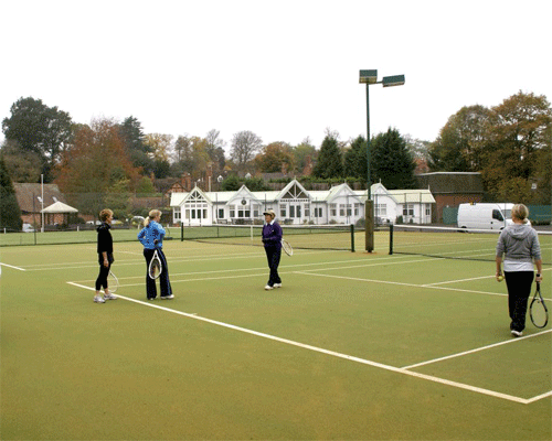 Fosse Contracts in Warks. tennis courts upgrade