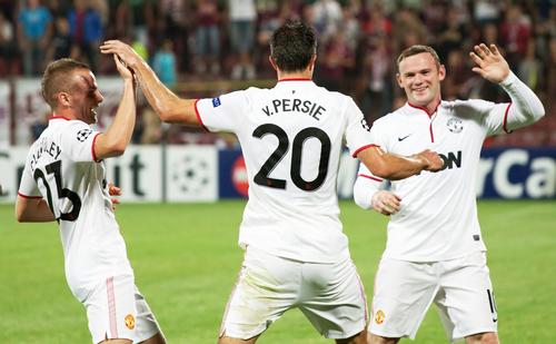 Manchester United generated an all-time record operating profit of £117m in 2013/2014