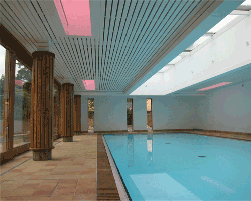 Hydropanel makes waves at swimming pool