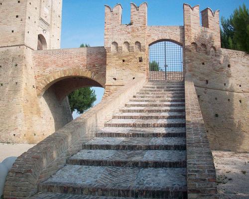 Italian government giving away more than 100 heritage sites for free