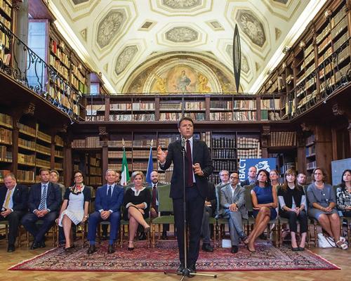 Italy's prime minister, Matteo Renzi, announced the appointment of the 20 directors in September 2015