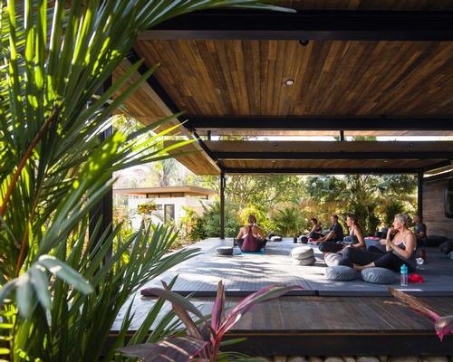 New Costa Rican eco resort features yoga studio enveloped by jungle 