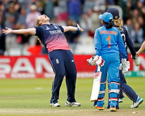 England's women beat India at Lord's to win the 2017 Cricket World Cup