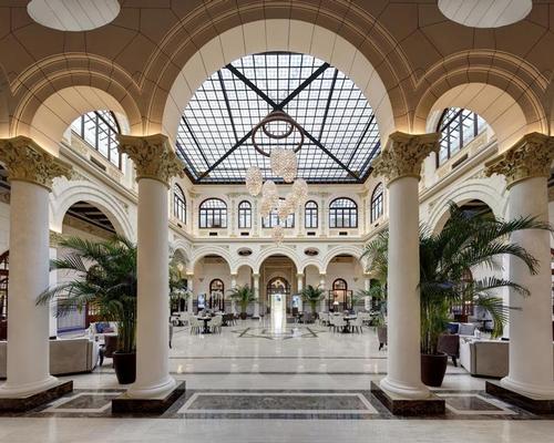 Malaga’s “grande dame” hotel opens botanical spa by Sisley
