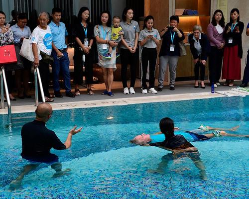 Husband-and-wife team Toru Ogasawa and Yukako Kitajima, founders of Okinawa Watsu Center in Japan, provided demonstrations of watsu in the hotel pool in one of the most popular presentations