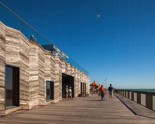 Hastings Pier by dRMM Architects wins 2017 RIBA Stirling Prize