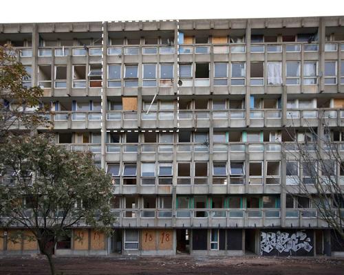 Robin Hood Gardens, completed 1972, designed by Alison and Peter Smithson / The Victoria and Albert Museum, London