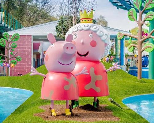 Royal-themed attraction opens at Peppa Pig World