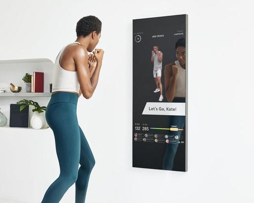 Gym on the wall: Smart tech mirror gives fitness advice