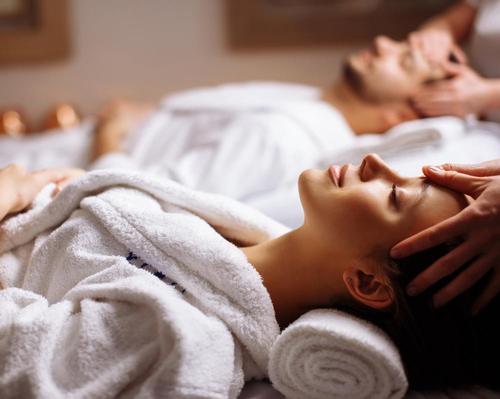 The Specialist Cancer Massage Course aims to dispel the myths surrounding massage and cancer