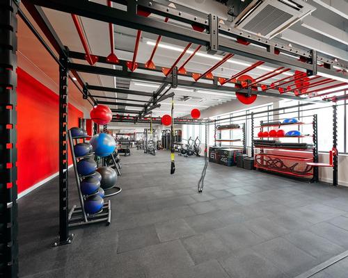 Solent University’s brand new Sports Centre receives high performance flooring and functional rig solutions from EXF