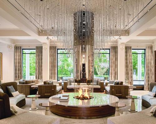 Swiss interior designer Claudio Carbone is responsible for the redesign of the Grand Hotel Quellenhof