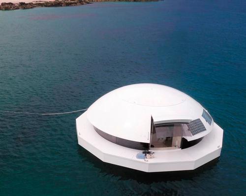 Solar-powered pod houses floating hotel room
