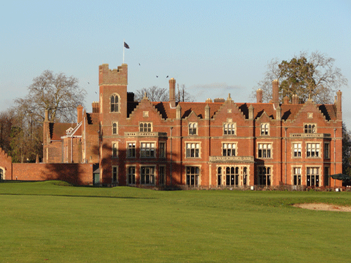 Broxbournebury Manor is to be converted into a 95-room hotel