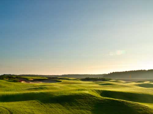 The sixth hole at PGA National Russia