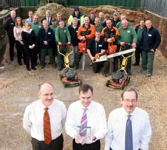 Wigan grounds maintenance team scoops APSE award
