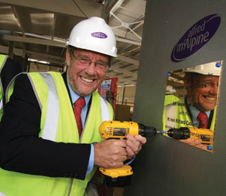 Minister attends Willesden Sports Centre topping out