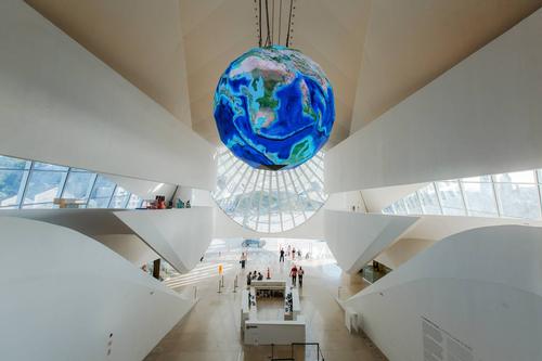 Visitors can participate in 27 experiments and 35 ‘sub-experiences’ based around the concepts of Earth, the cosmos and the passage of time