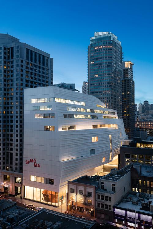 The architects had to overcome the challenge of building in a very tight urban space / SFMOMA