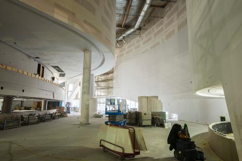 The wide concourses will enable easy flow around the arena / Rogers Place