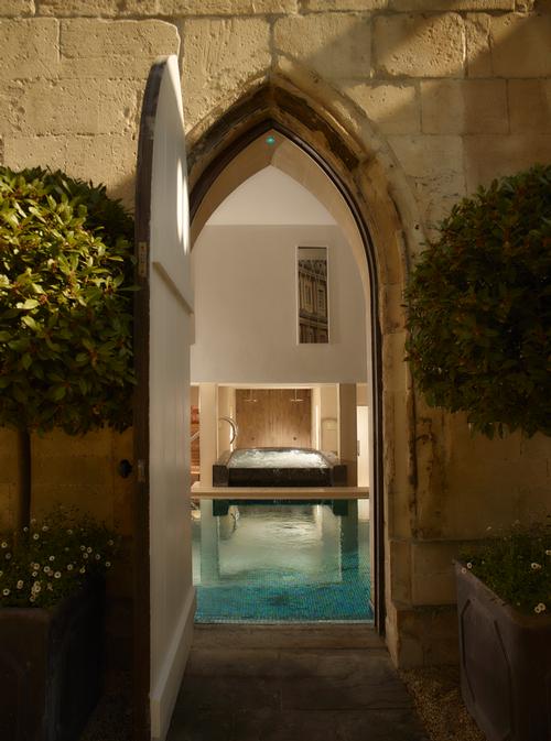 Bath is famous for its hot springs and spa culture, and boasts many of the country’s most popular spa destinations / Royal Crescent Hotel and Spa