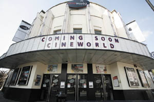 Cineworld reports strong start to 2008