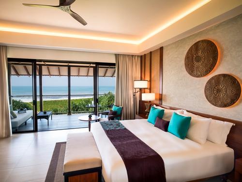 The 141 bedrooms, suites and pool villas will fuse luxury with evocative Sri Lankan accents, and include private balconies and terrace