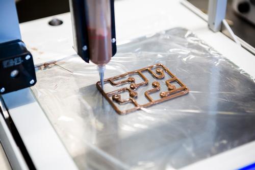 The technology allows intricate shapes to be formed from food / Food Ink