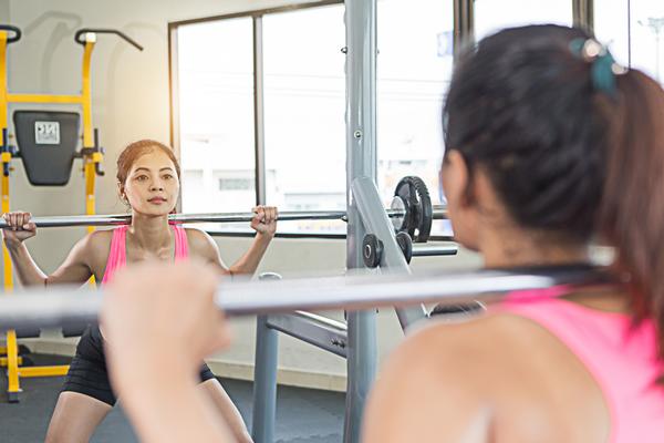 Progression Fitness Pro guides people through weight training sessions / PHOTO: shutterstock.com