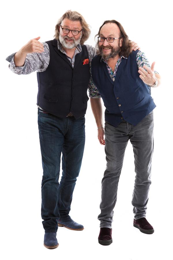 Si King (left) and 
Dave Myers (right) 
just published their fourth diet cookbook
