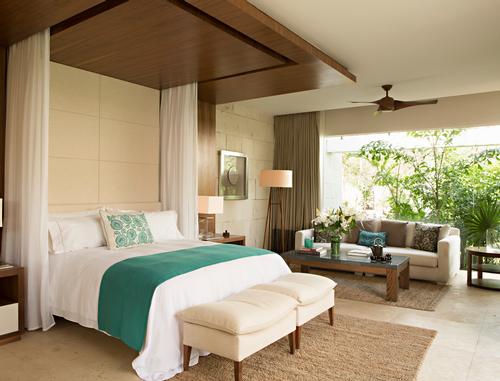 The resort will feature 38 glass-fronted casitas and two villas designed by Jorge Borja of Grupo BV